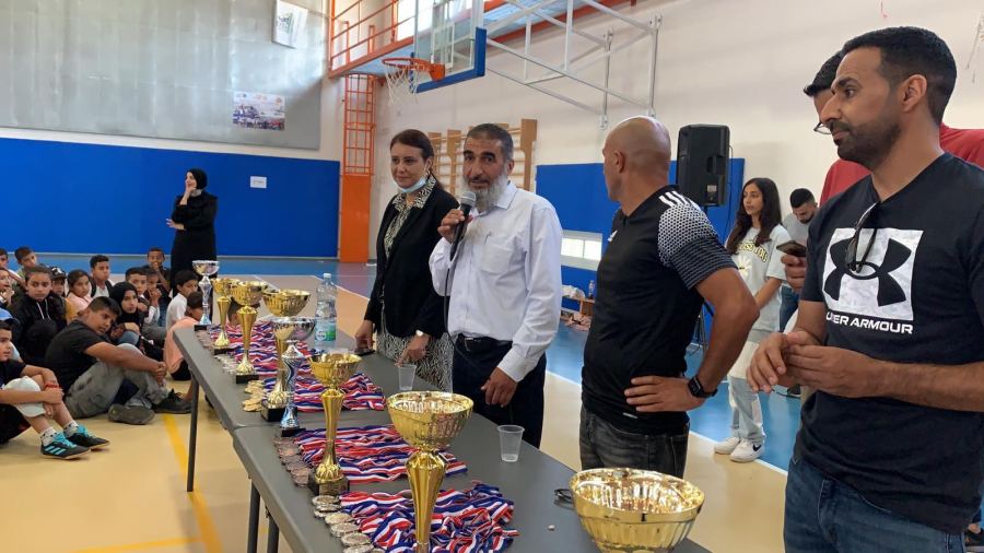 قسم الرياضة في مجلس حورة المحلي ينظم يوما رياضيا لطلبة مدرسة الزهراء الابتدائية . 